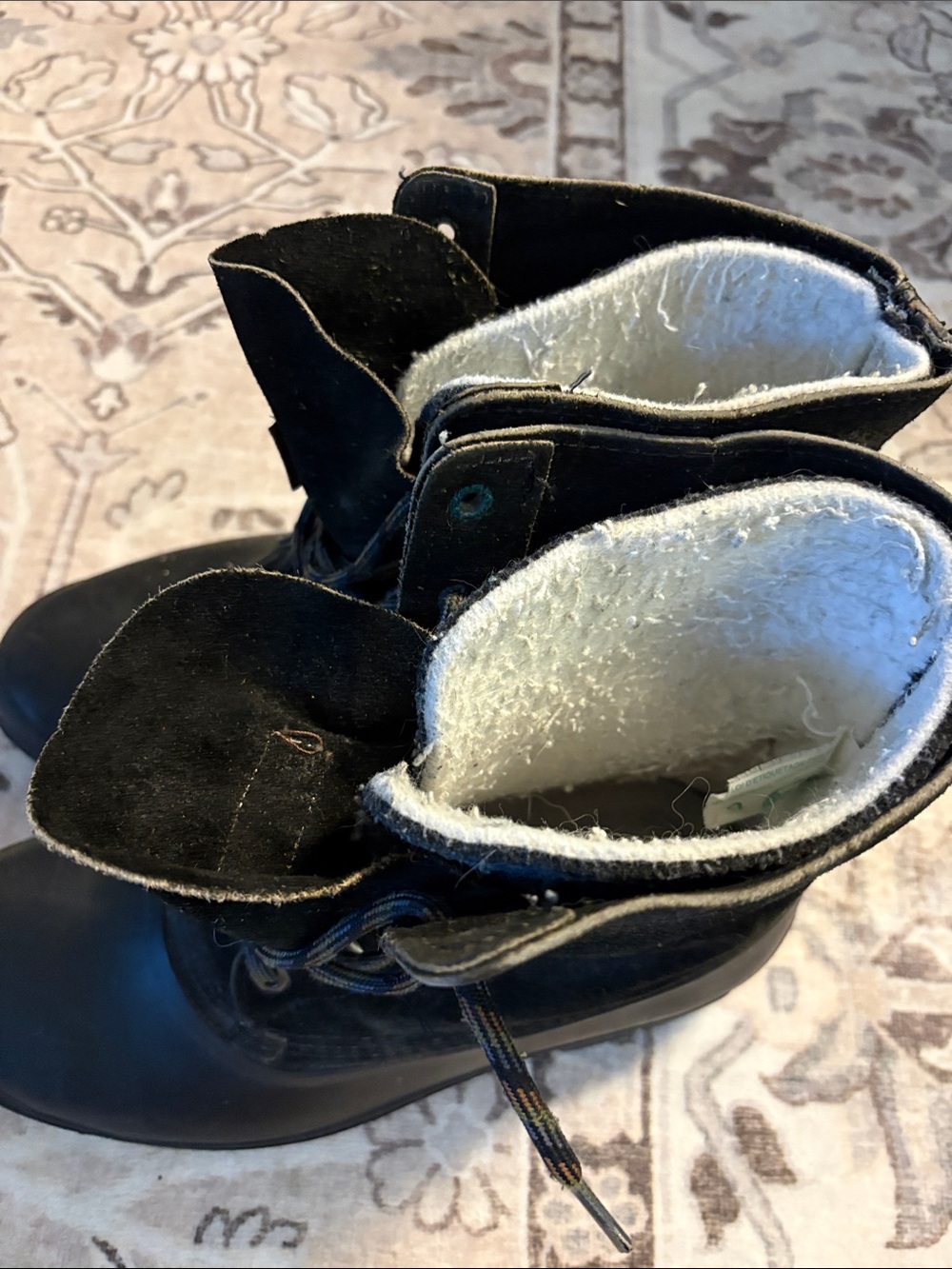 Sorel Black Men's Lace-Up Rain & Snow Boots - Picture 2 of 6